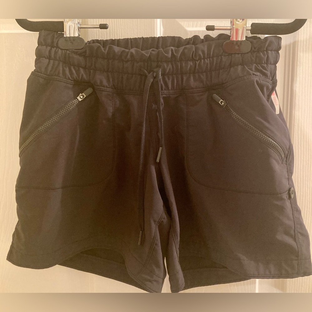Zella Athletic Shorts